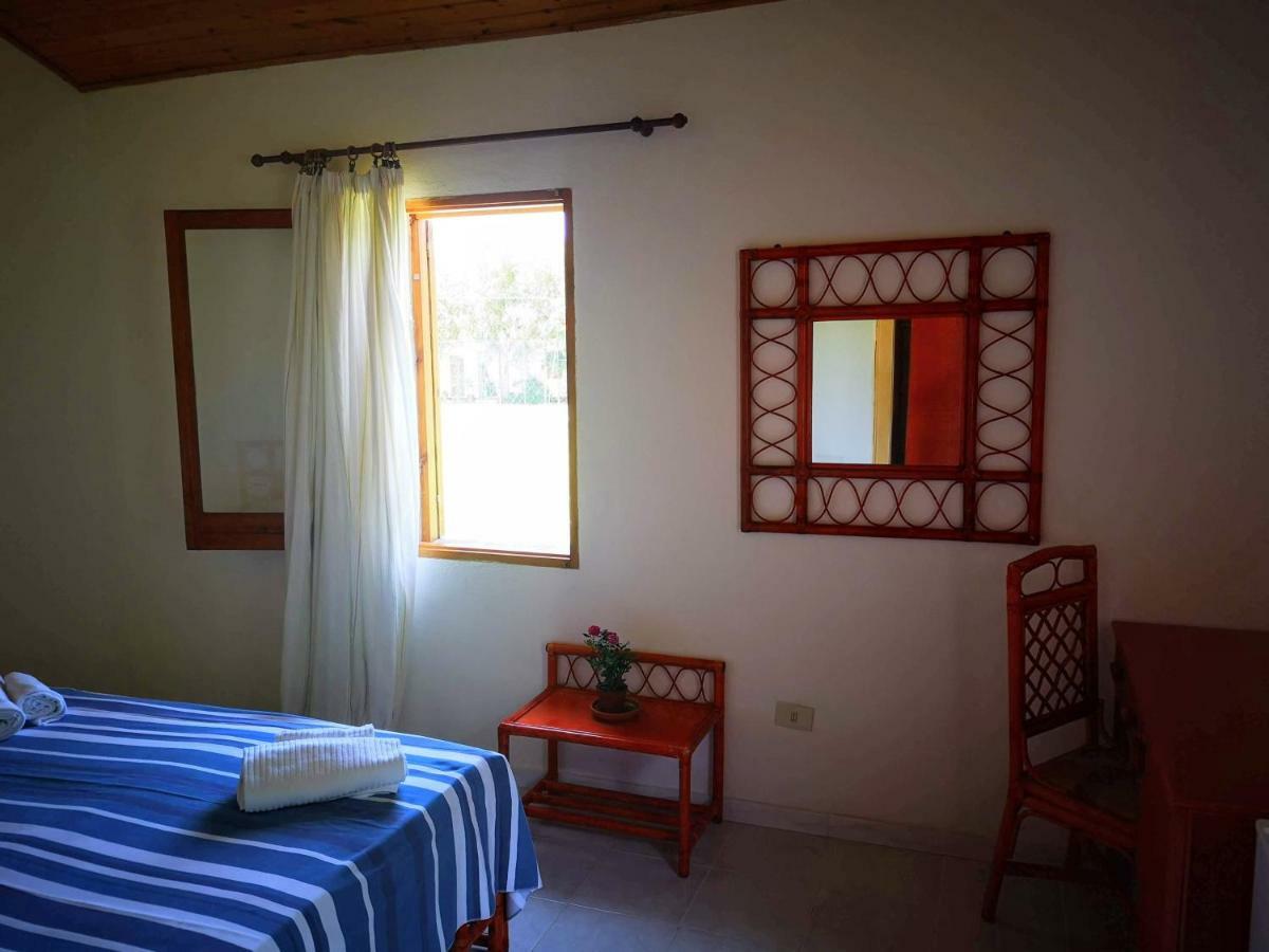Camping B&B Gioiosa ジョイオーザ・マレーア エクステリア 写真