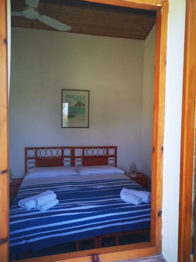 Camping B&B Gioiosa ジョイオーザ・マレーア エクステリア 写真